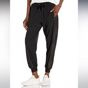 Calvin Klein Performance Jogger